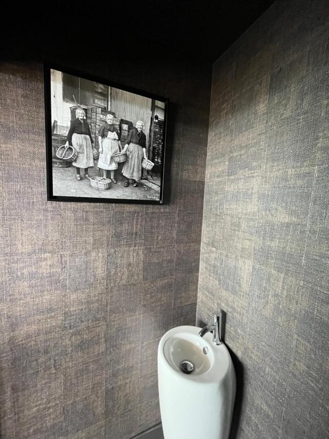 This One コンカルノー エクステリア 写真